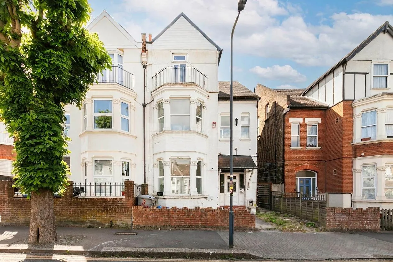 1 bed property to rent, Dean Road, Willesden Green, NW2