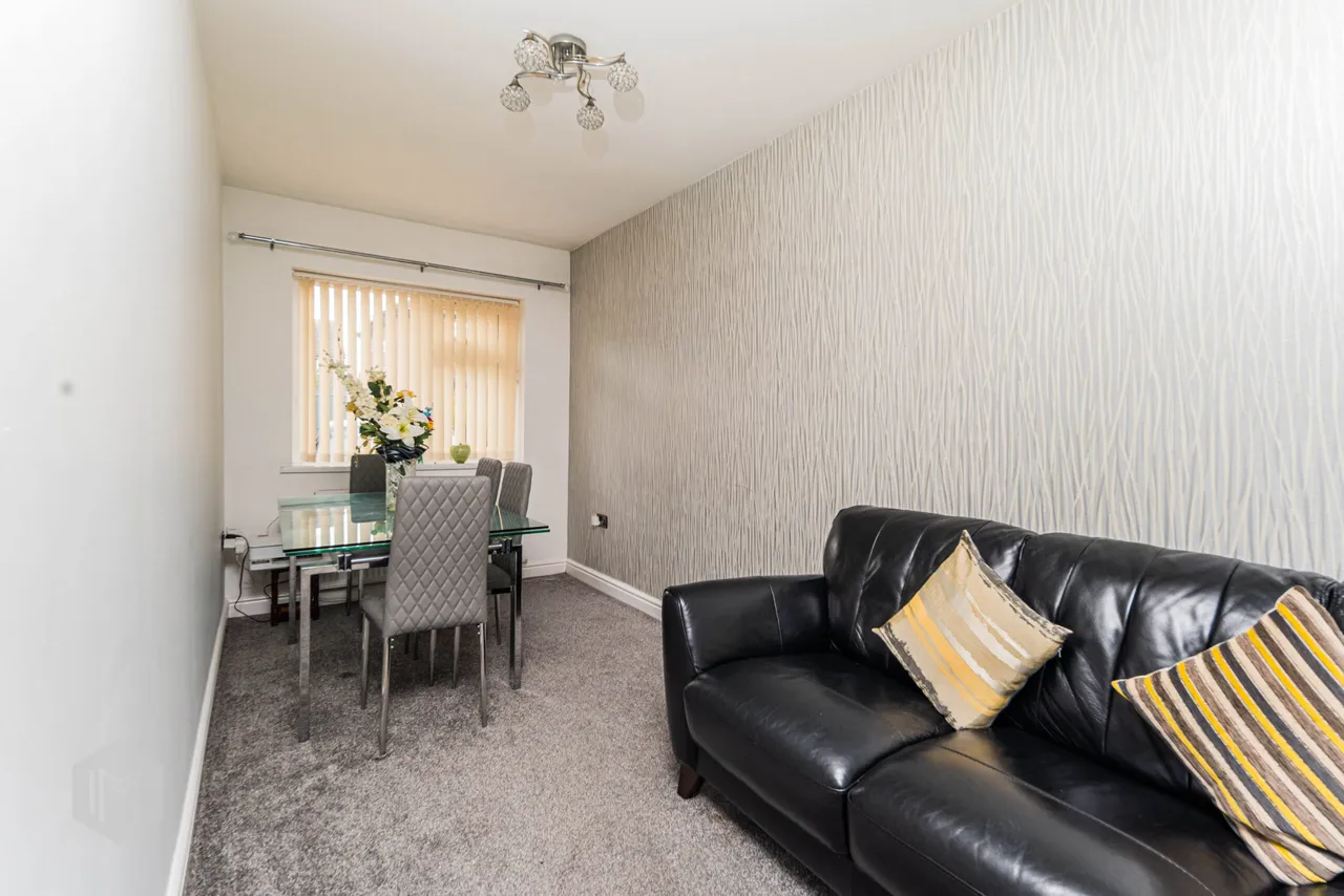 Derwent Drive, Bury, BL9 9LS, photo 6