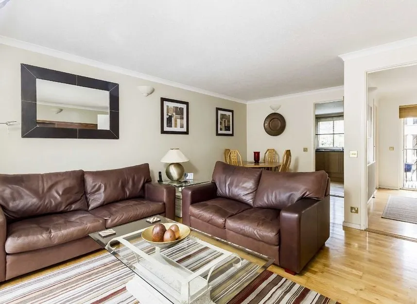 3 bed house to rent — Princes Court, Surrey Quays, SE16