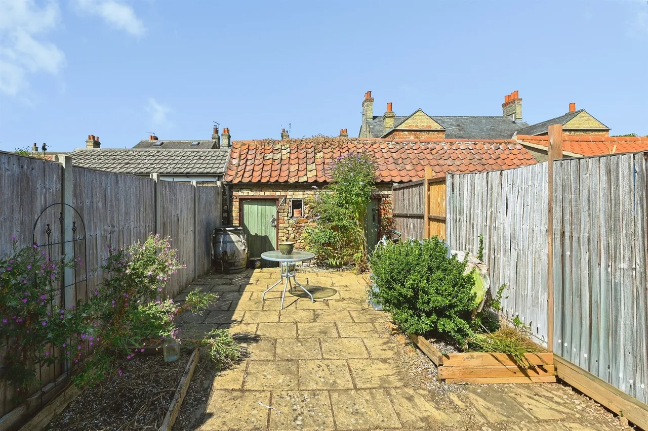 Victoria Street, Downham Market, photo 12