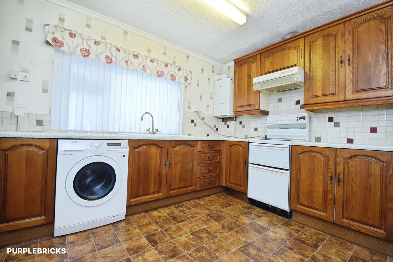 Belvedere Close, Swansea, SA3, photo 11