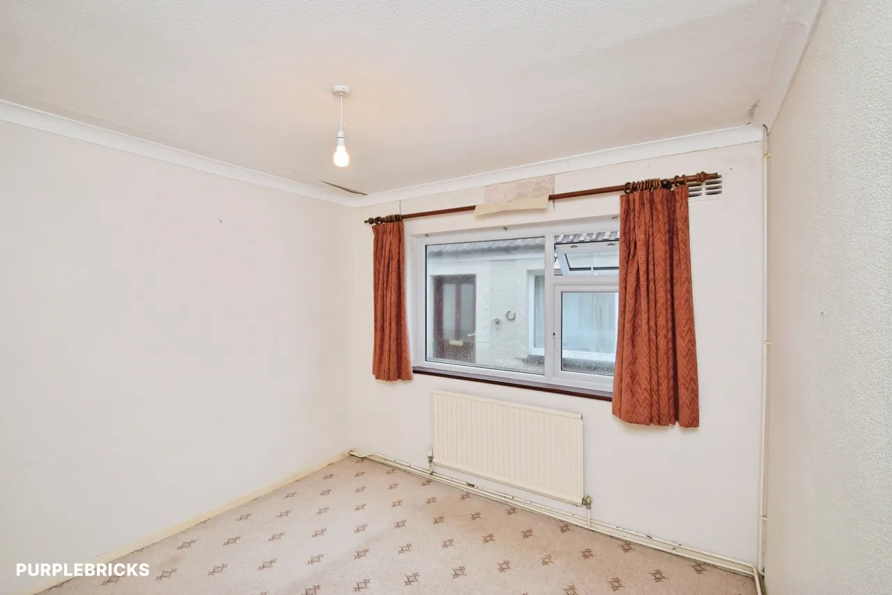 Belvedere Close, Swansea, SA3, photo 18