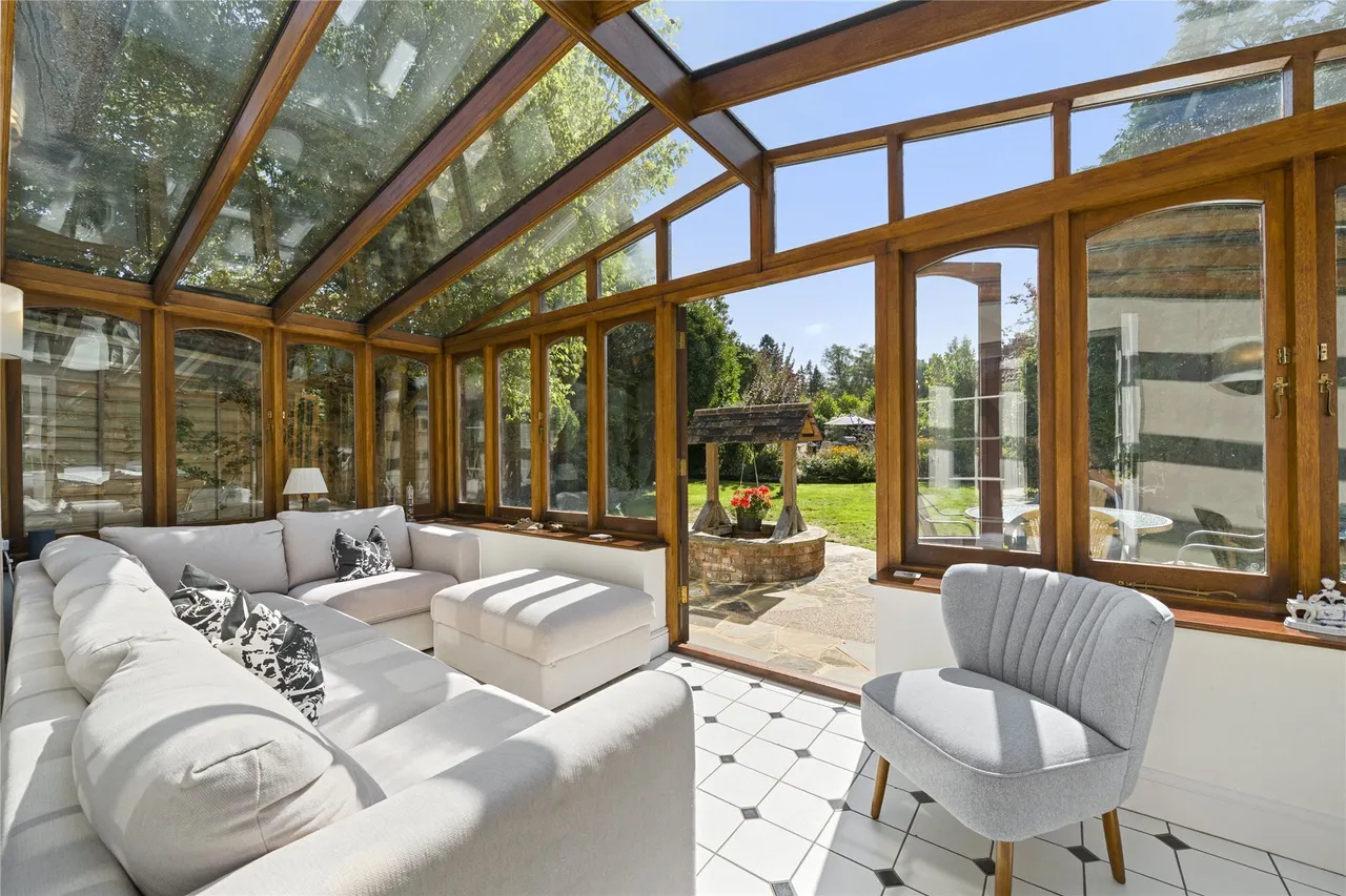 Fairmile Park Road, Cobham, Surrey, KT11, photo 10
