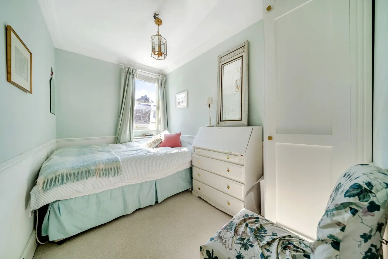 Grove Lane, Camberwell, London, SE5, photo 12