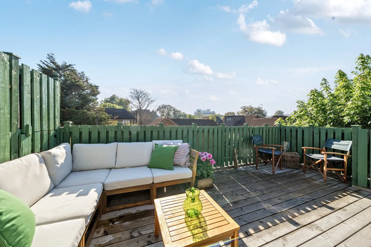 Grove Lane, Camberwell, London, SE5, photo 2