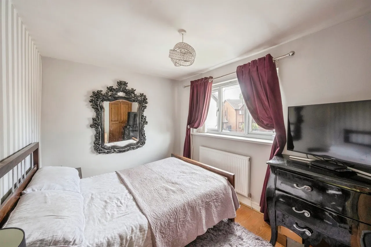 Verger Close, Rossington, DN11, photo 11