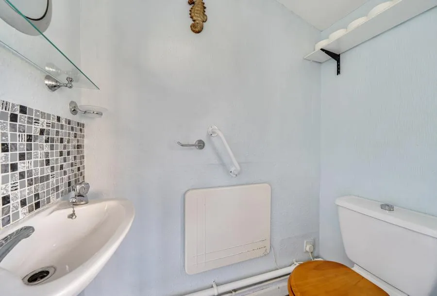 Spa Gardens, Tewkesbury, GL20, photo 7