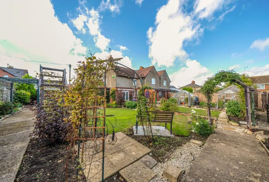 Spa Gardens, Tewkesbury, GL20, photo 14
