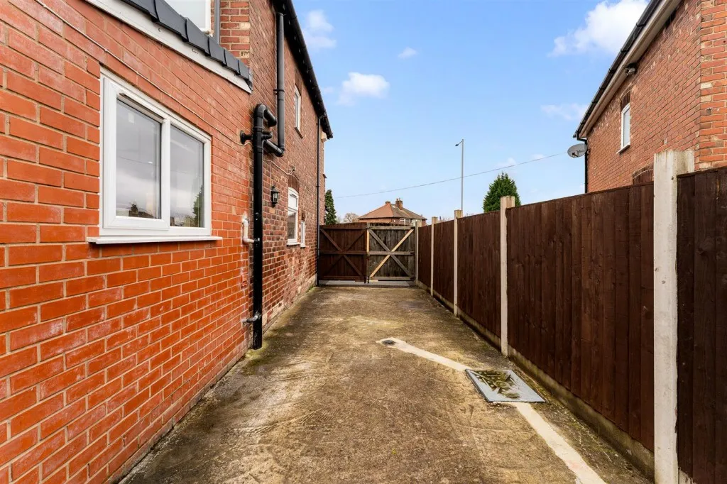 Birdhall Road, Cheadle Hulme, SK8, photo 36