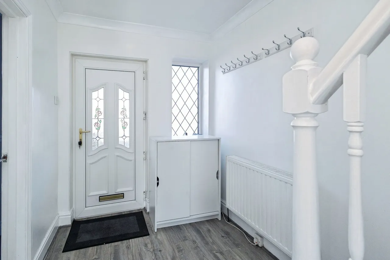 Windermere Crescent, ASHTON-UNDER-LYNE, Lancashire, OL7, photo 8