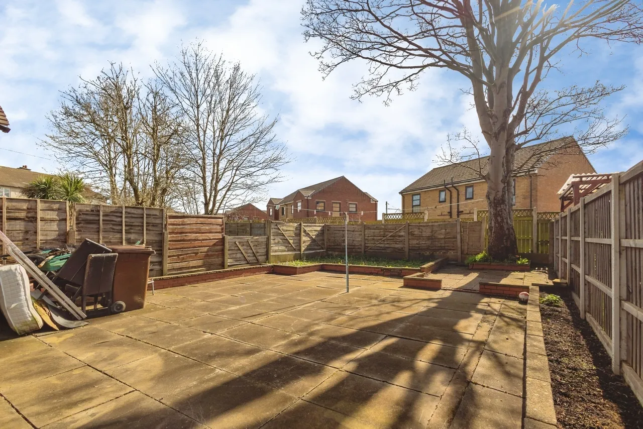 Windermere Crescent, ASHTON-UNDER-LYNE, Lancashire, OL7, photo 16