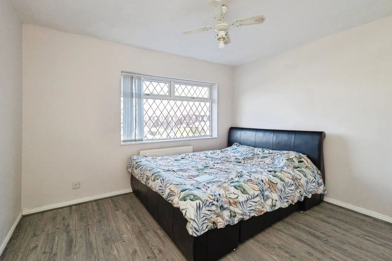 Windermere Crescent, ASHTON-UNDER-LYNE, Lancashire, OL7, photo 9
