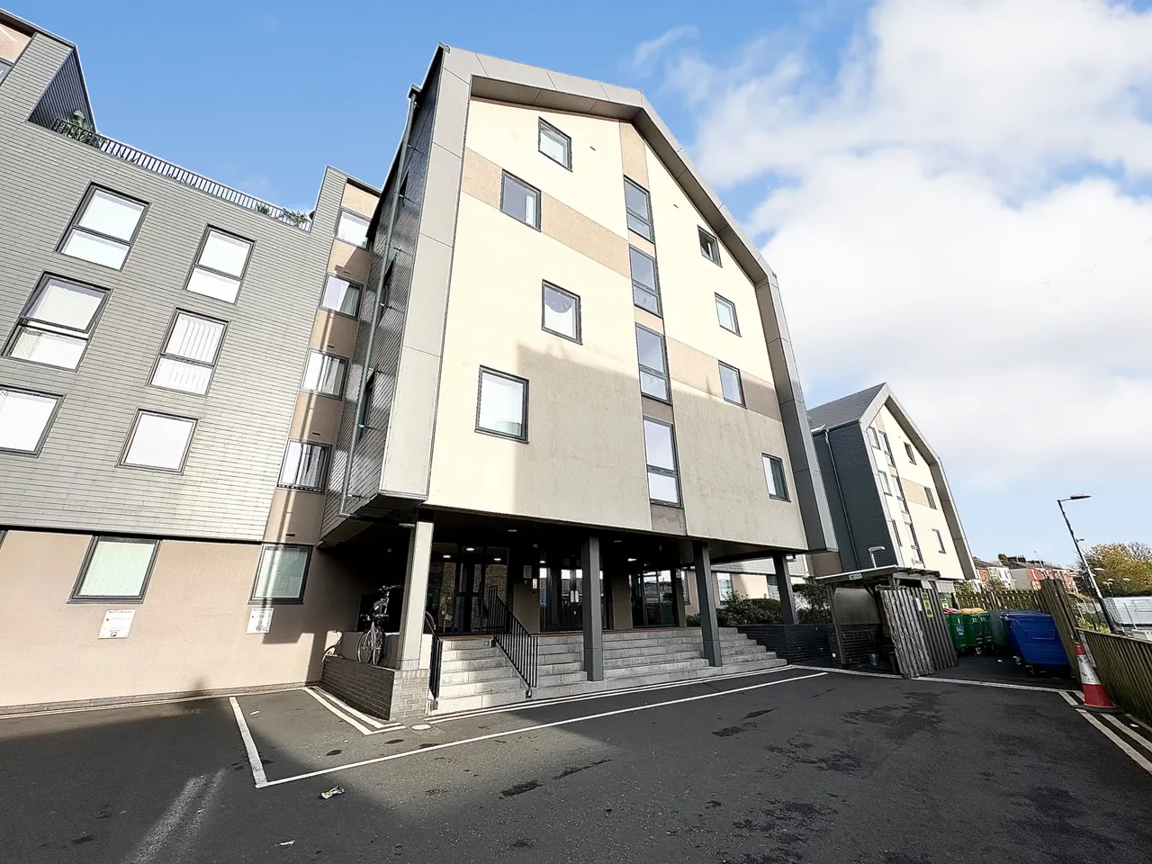 flat for sale — Canterbury Halls, 2 Garstang Road, Preston, Lancashire, PR1 1AL