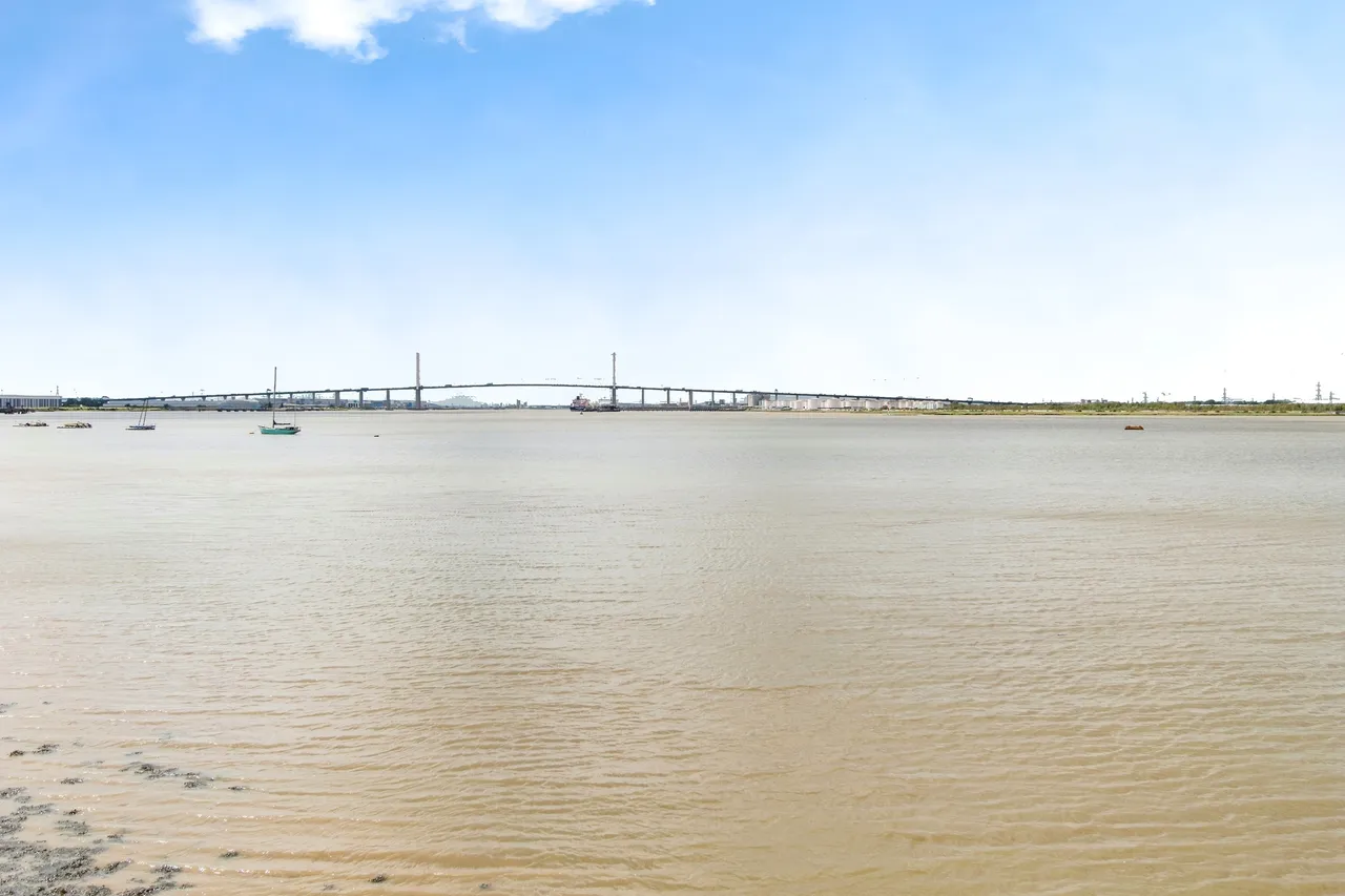 Portland Place, Greenhithe, DA9, photo 11