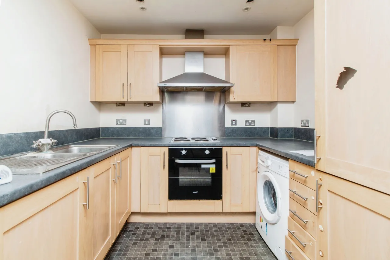 Portland Place, Greenhithe, DA9, photo 2