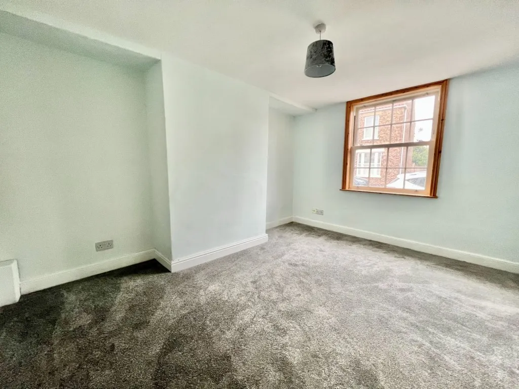 Westfield Road, YO26, photo 4