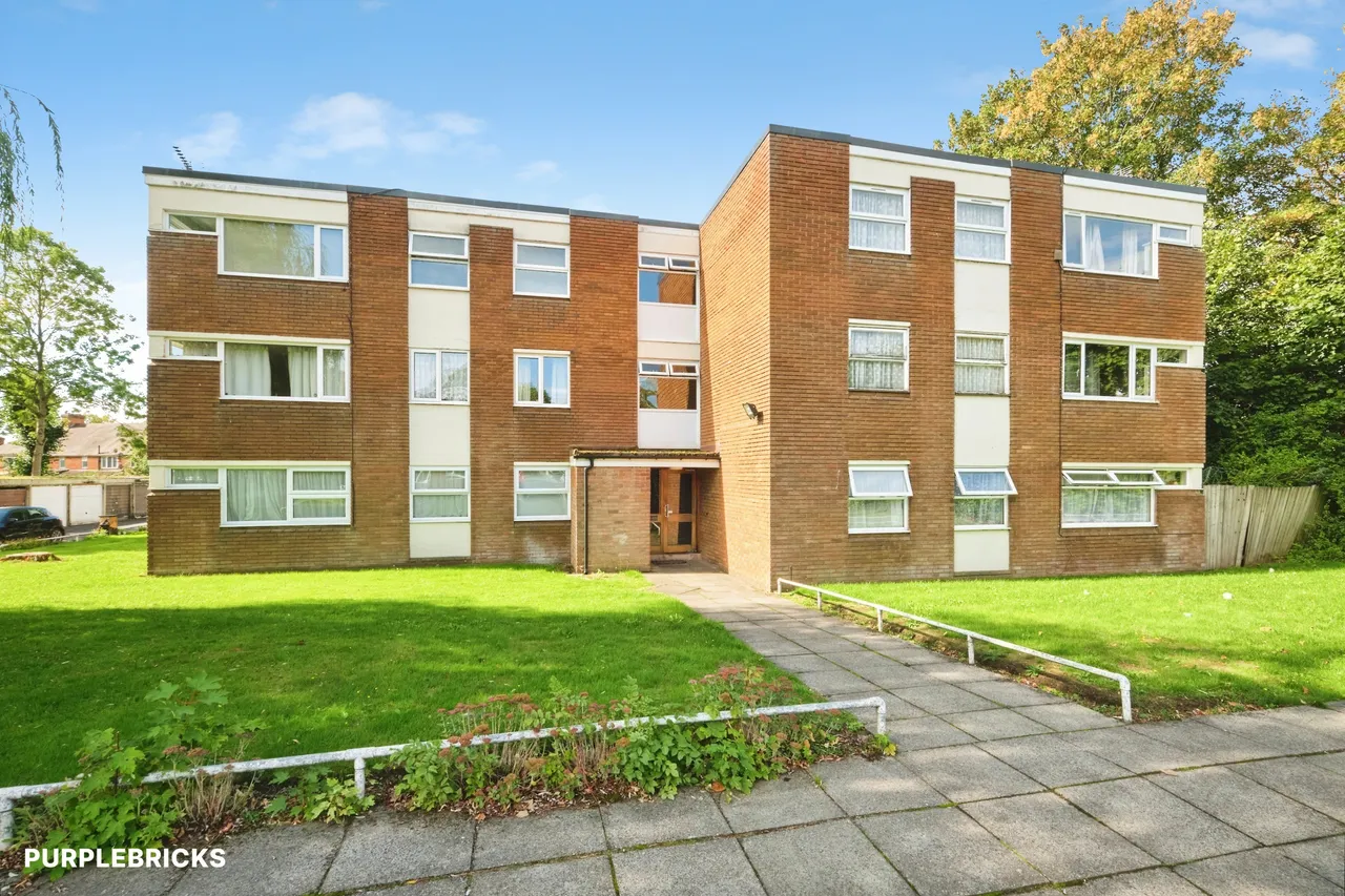 2 bed flat for sale, Maple Drive, Birmingham, B44