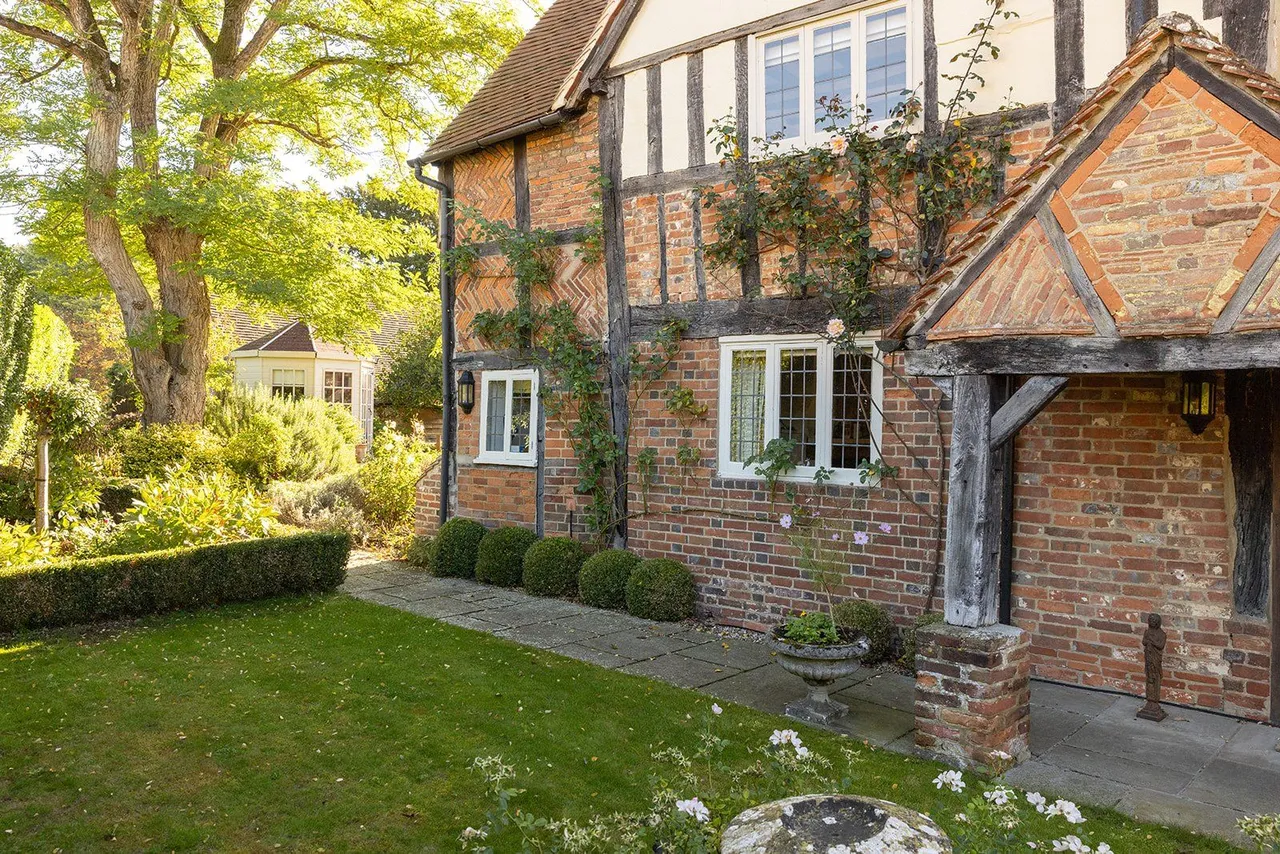 Station Road, Kintbury, Hungerford, Berkshire, RG17 9UT, photo 5