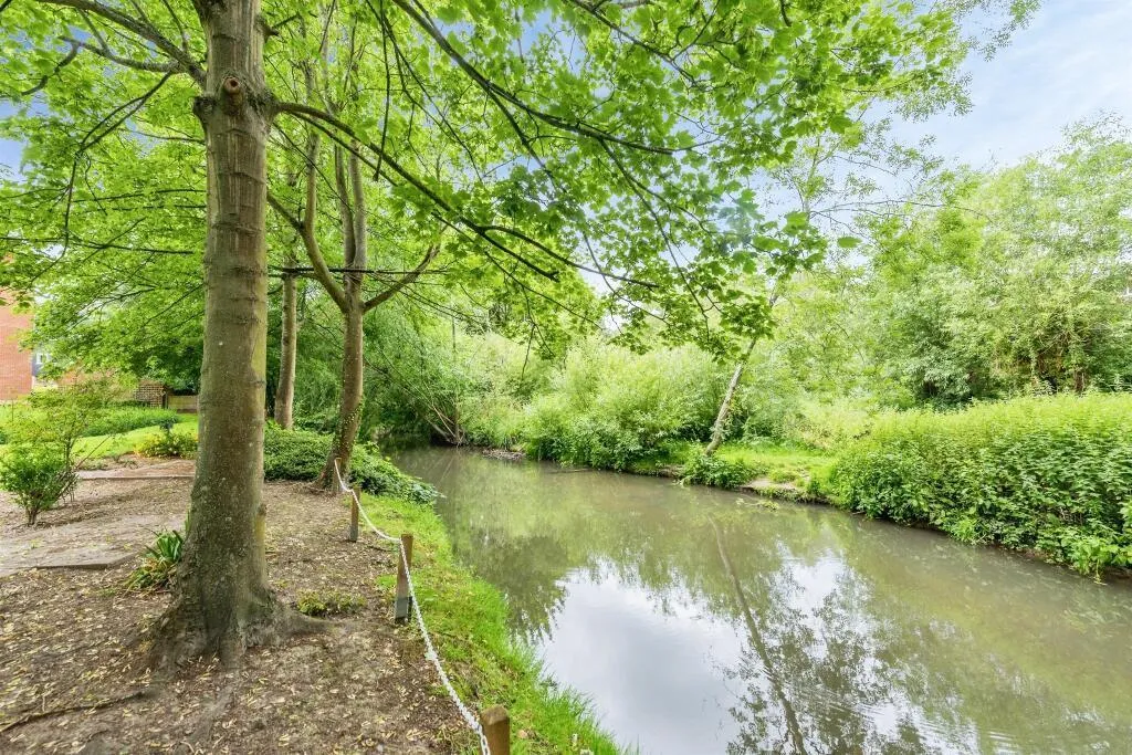 Mill Stream Court, Abingdon, OX14, photo 10