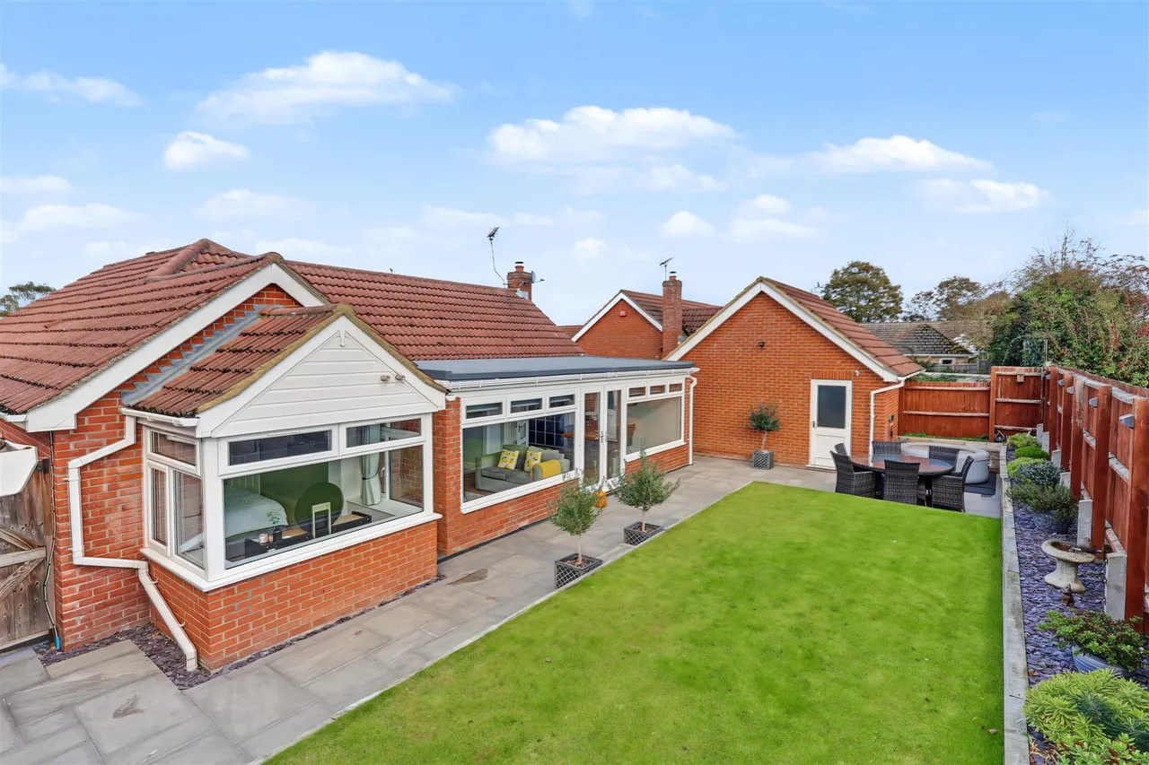 Chestnut Way, Mepal, CB6, photo 21