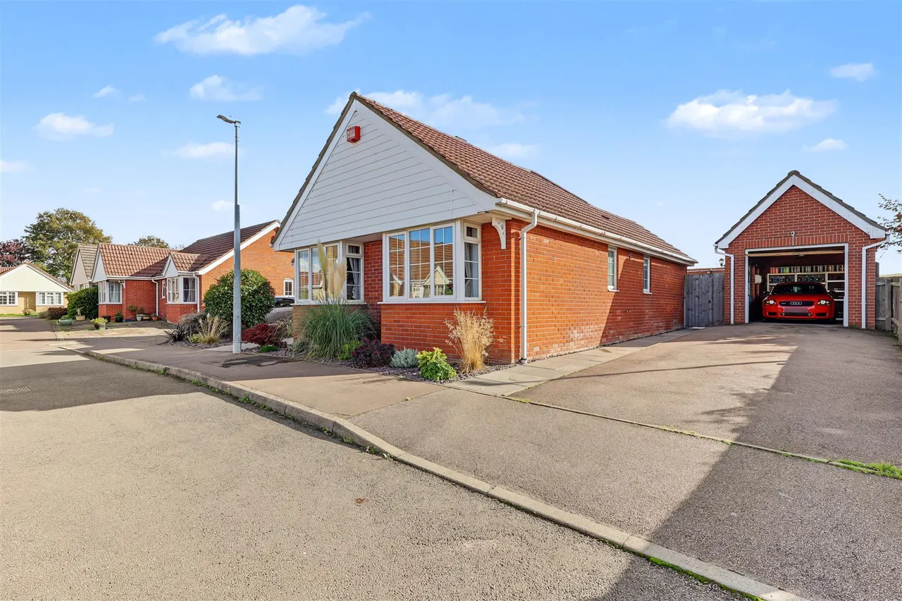 Chestnut Way, Mepal, CB6, photo 24