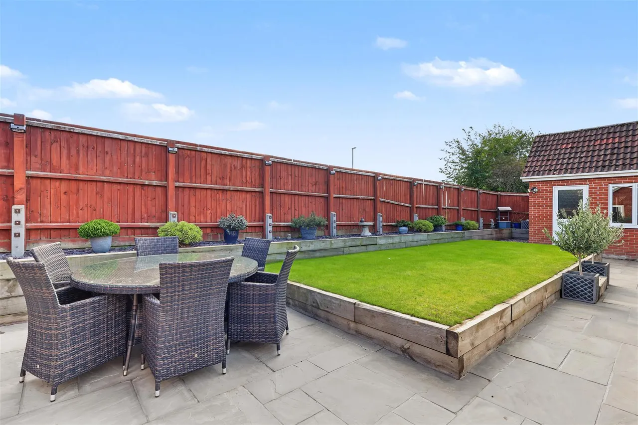 Chestnut Way, Mepal, CB6, photo 22