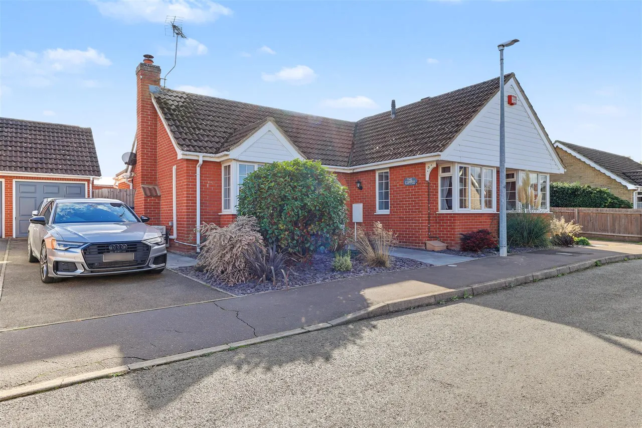 Chestnut Way, Mepal, CB6, photo 25