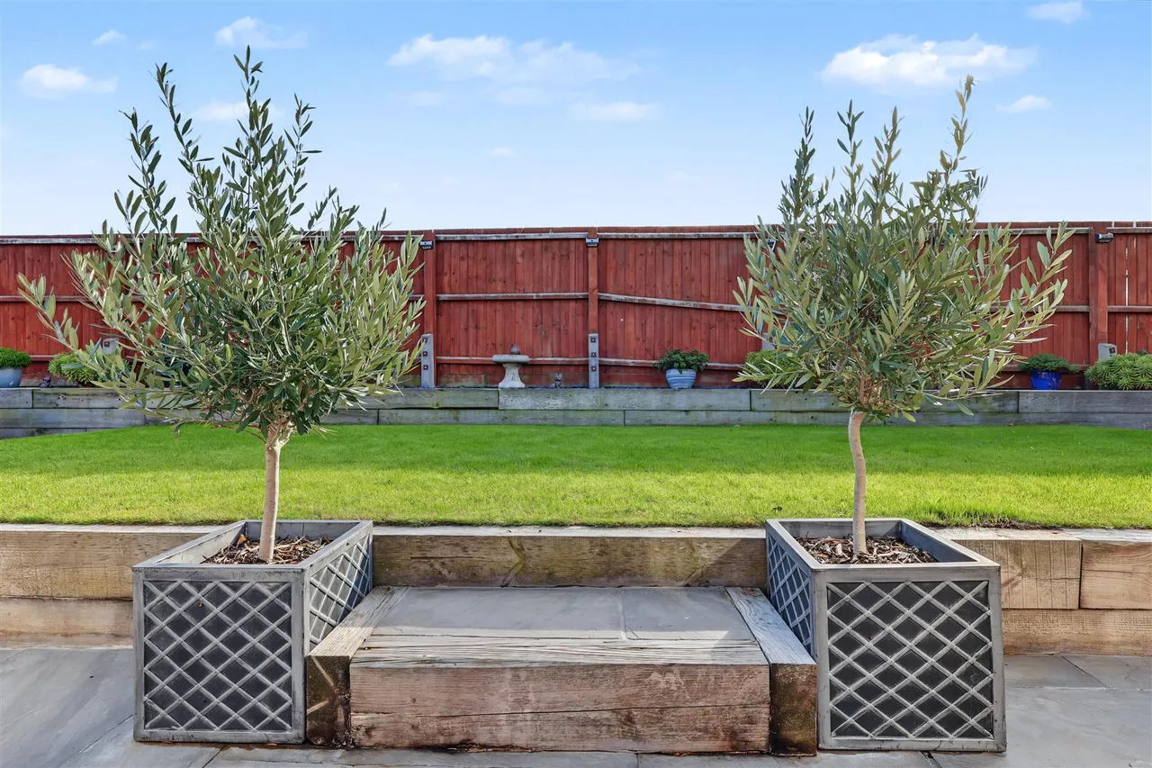 Chestnut Way, Mepal, CB6, photo 18
