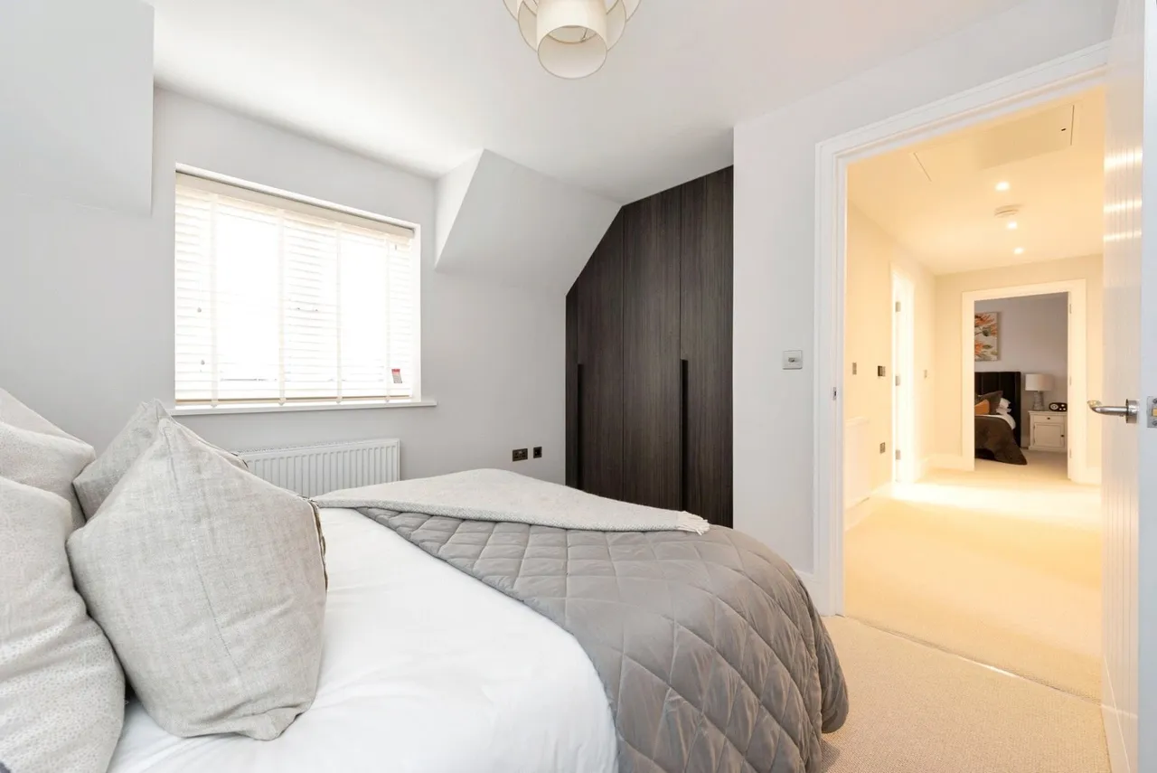 Fairlawn Road, Banstead, SM7, photo 23