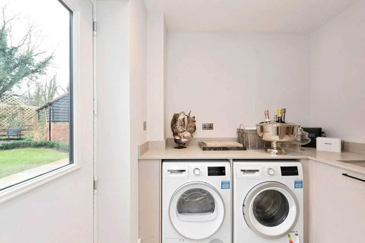 Fairlawn Road, Banstead, SM7, photo 12