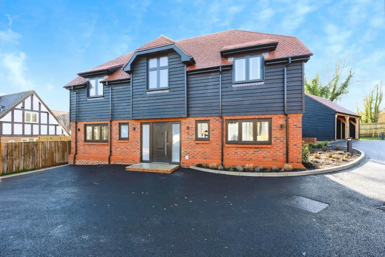 Fairlawn Road, Banstead, SM7, photo 26