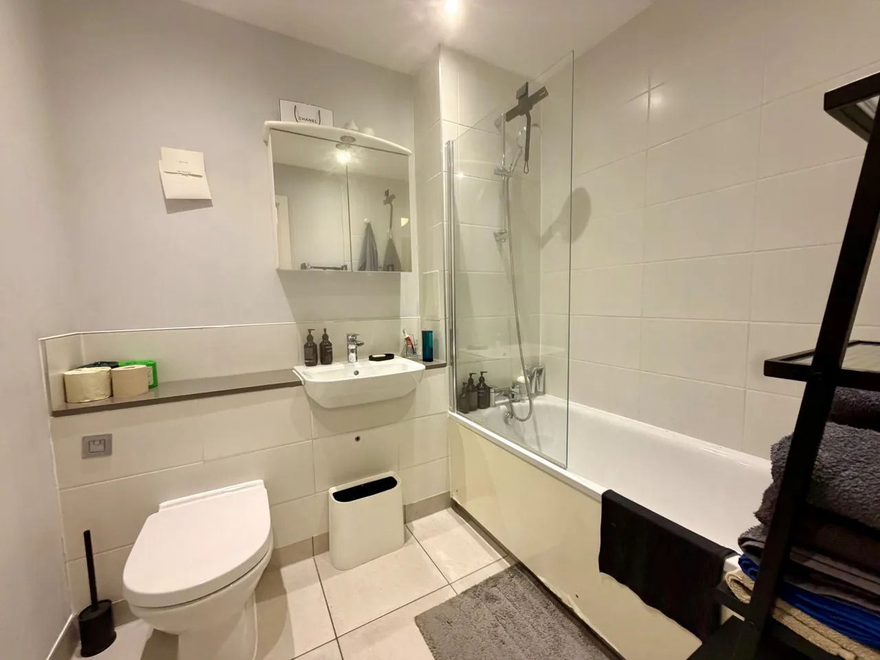 Salcombe Court, Leven Road, E14, photo 5