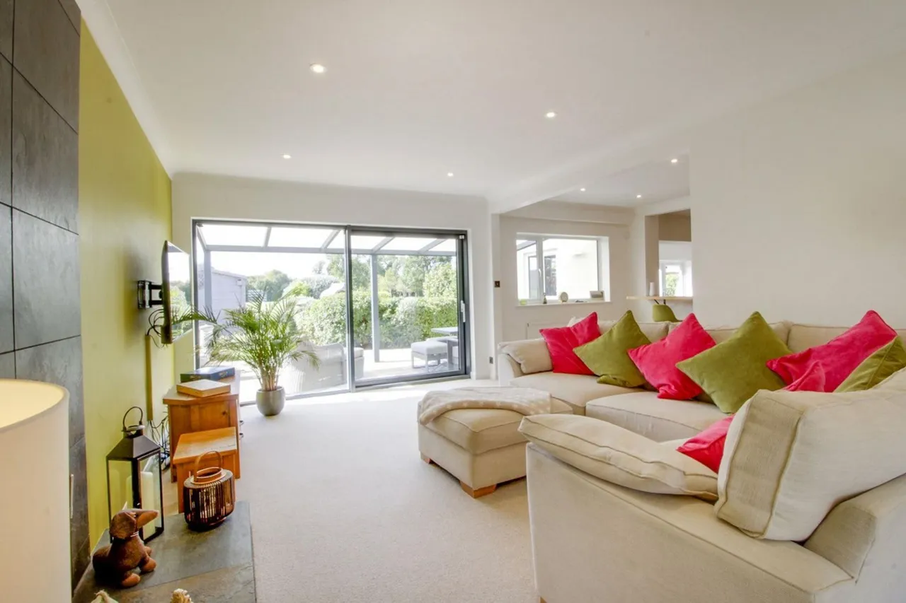 Meadow Road, Peakirk, PE6, photo 7
