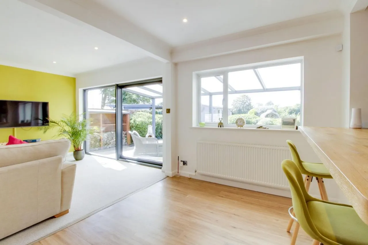 Meadow Road, Peakirk, PE6, photo 5