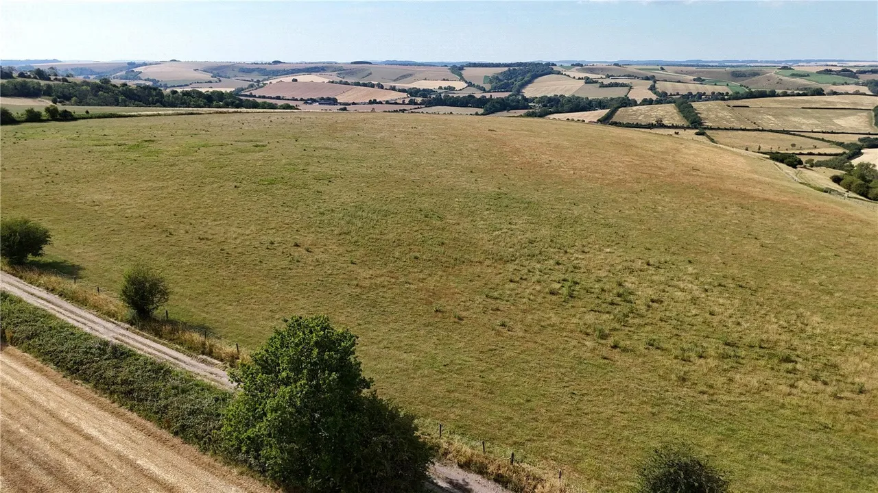 Lot 2 Land At West End Farm, West End, Ebbesbourne Wake, Wiltshire, SP5 5JX, photo 4