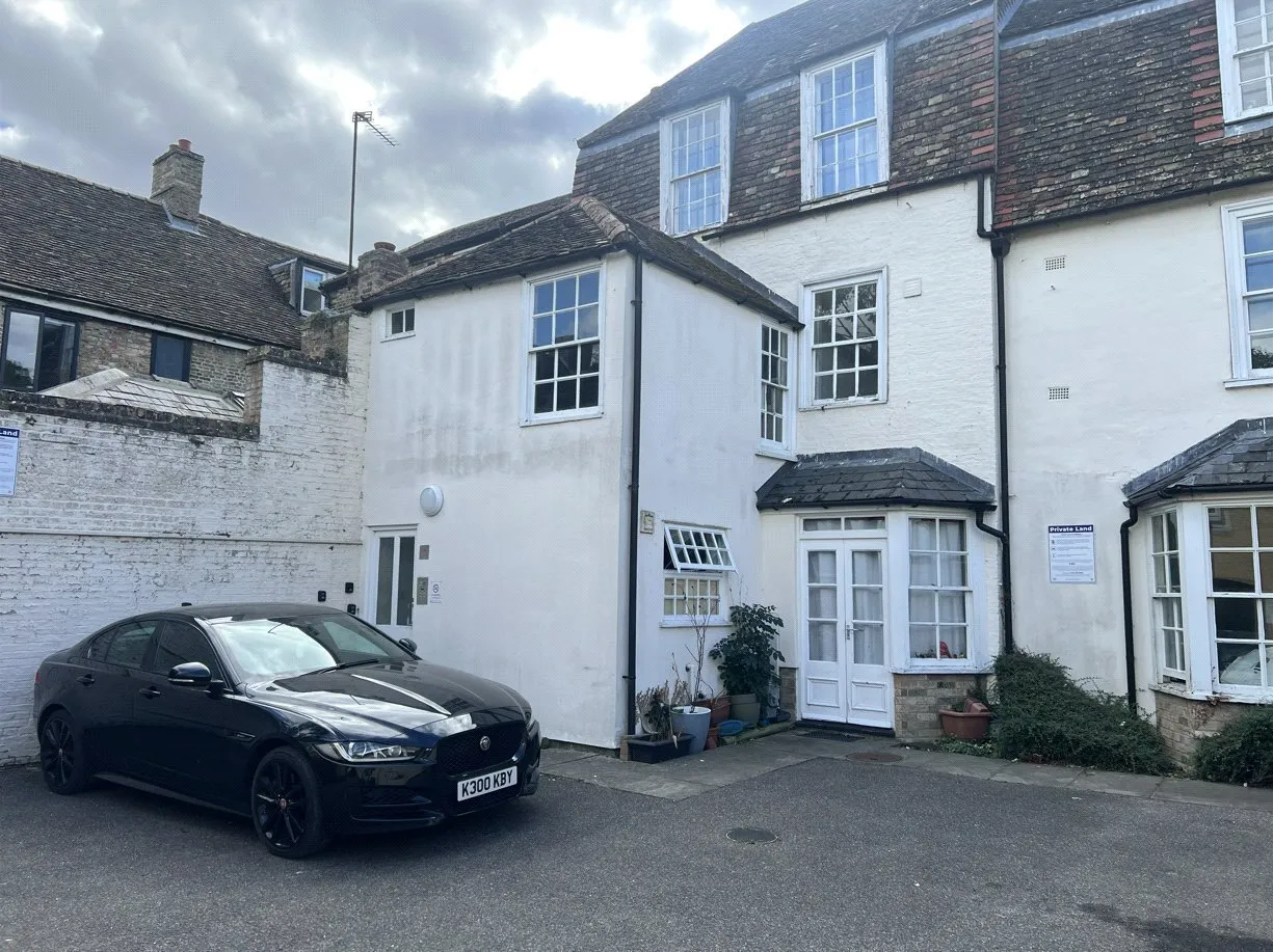 High Street, Huntingdon, PE29, photo 3