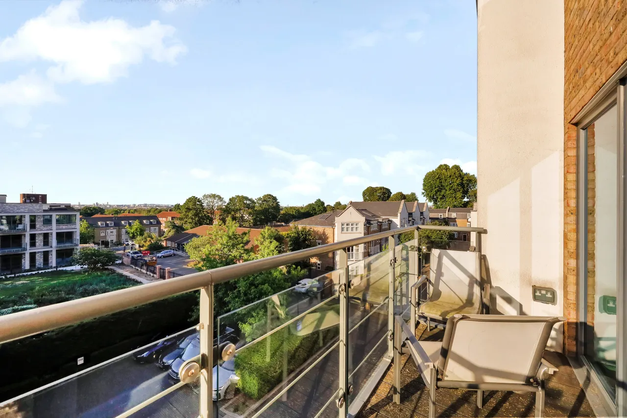 Roehampton Lane, London, SW15, photo 11