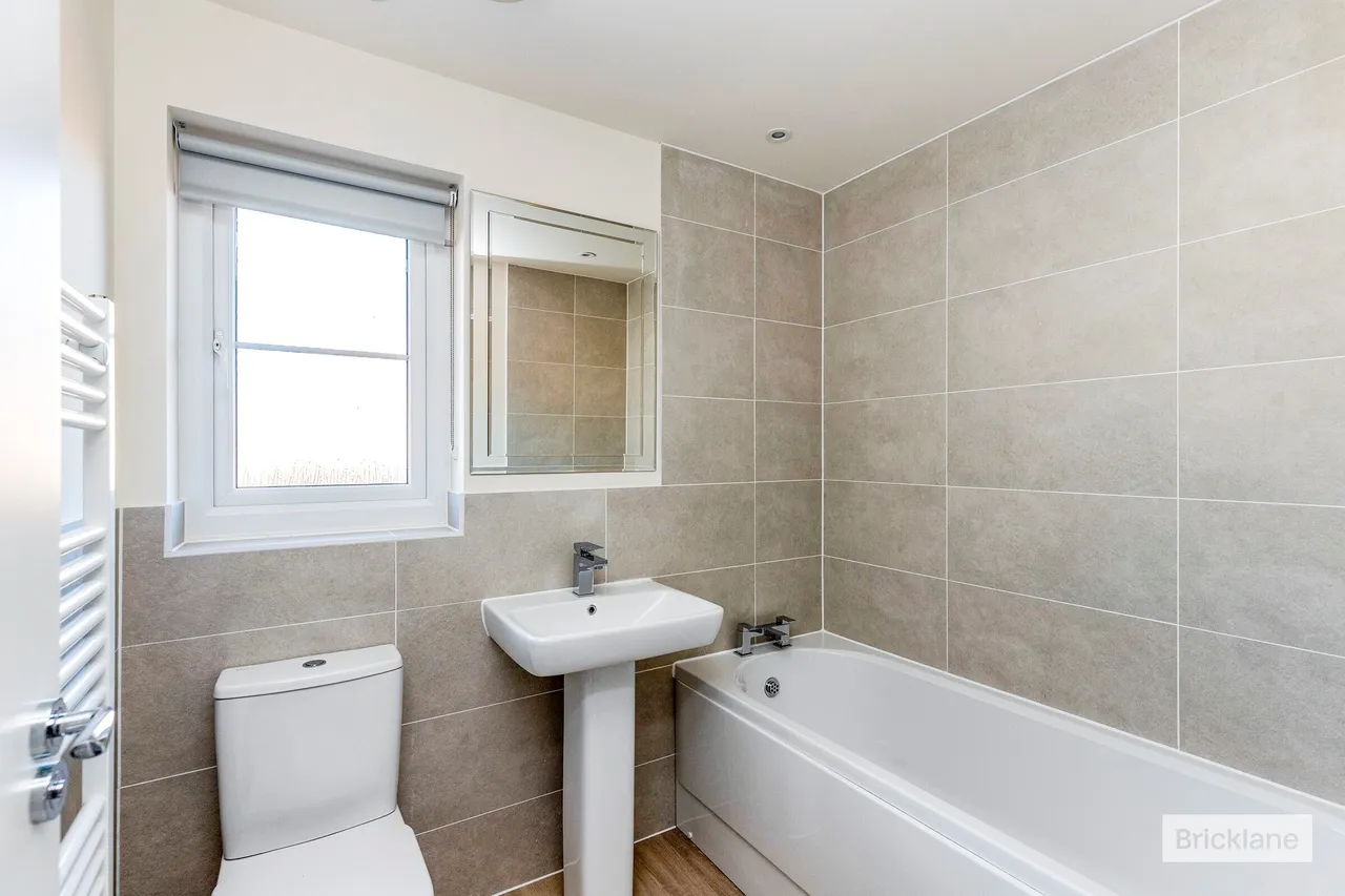 Quince Close, Peterborough, PE7, photo 8