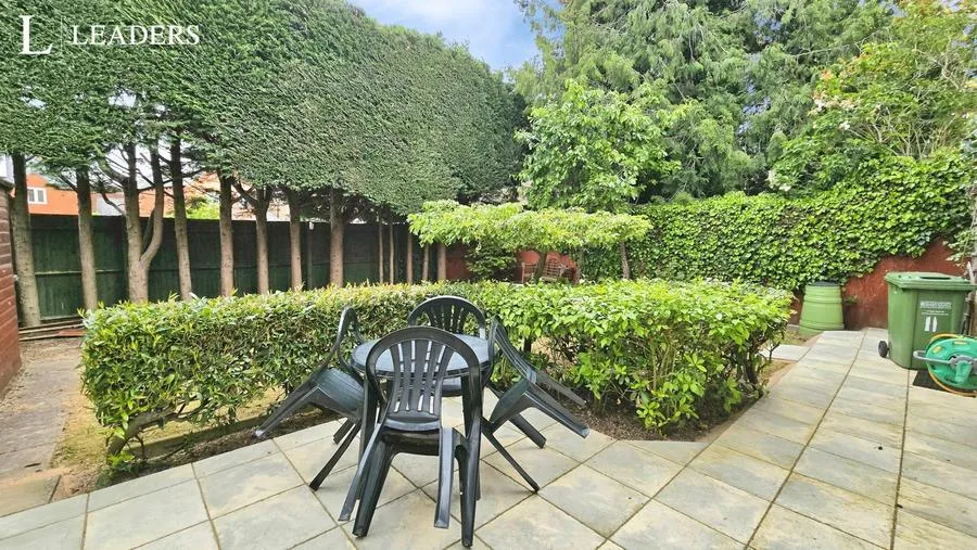 Beach Close, Evesham, WR11, photo 20