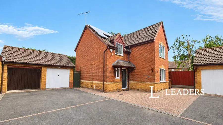 4 bed house for sale, Beach Close, Evesham, WR11