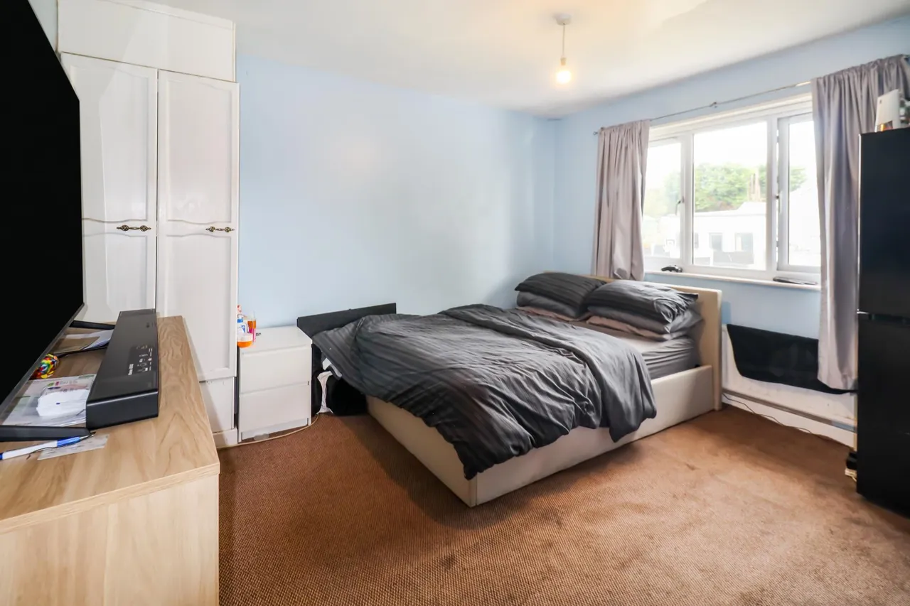 Dogfield Street, Cardiff, CF24, photo 19