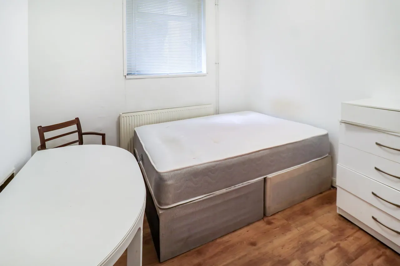 Dogfield Street, Cardiff, CF24, photo 8