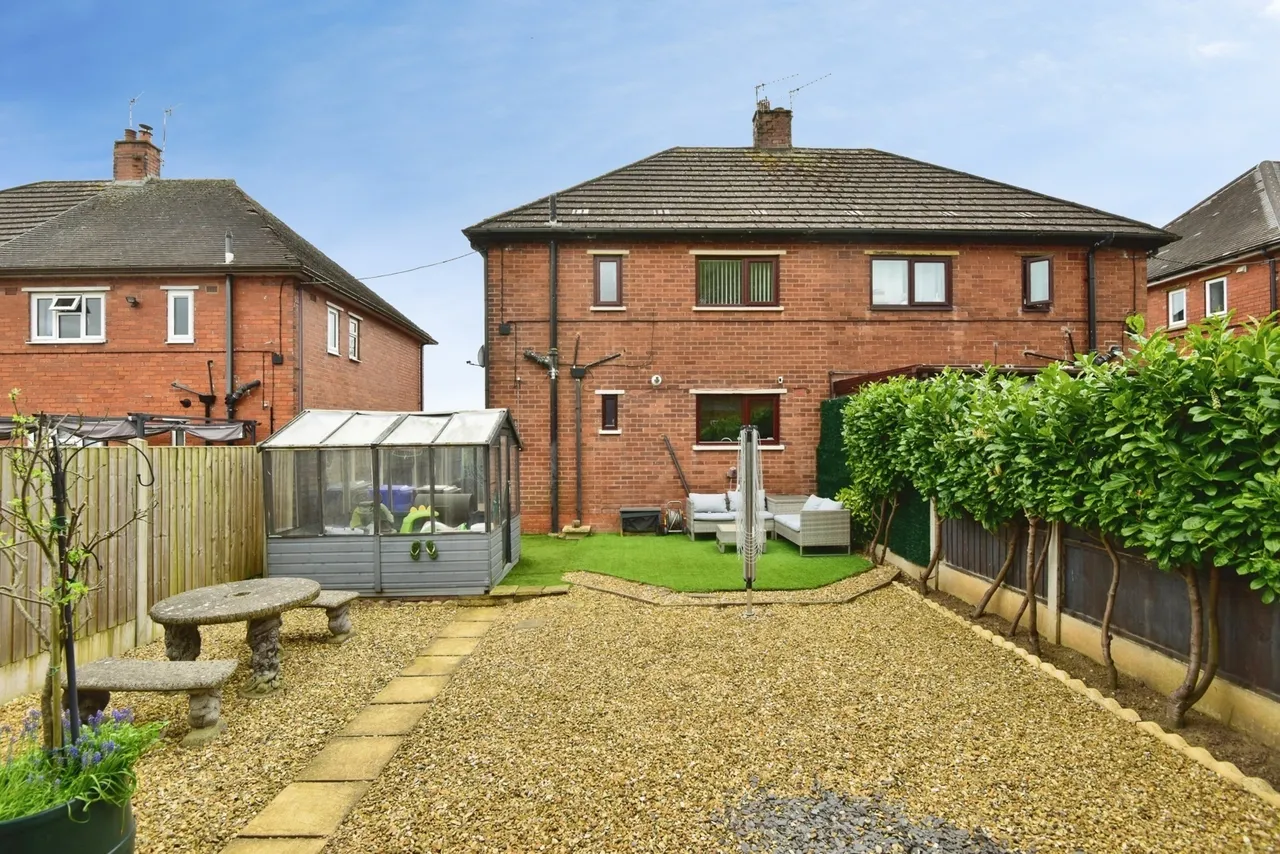 Beaconsfield Drive, STOKE-ON-TRENT, Staffordshire, ST3, photo 18