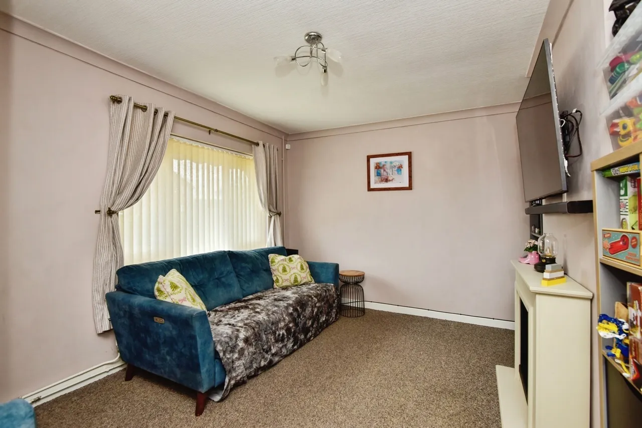 Beaconsfield Drive, STOKE-ON-TRENT, Staffordshire, ST3, photo 8