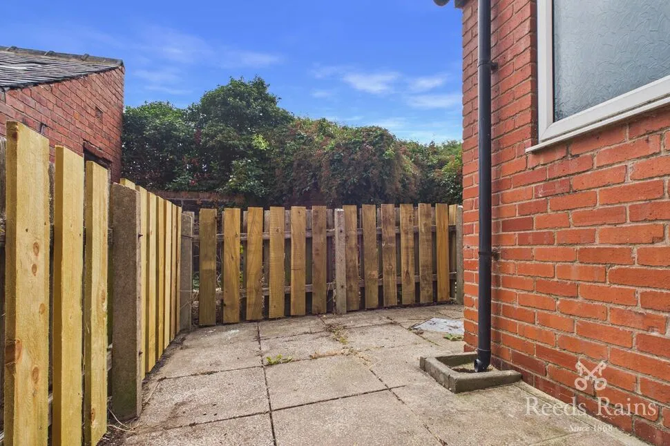 St. Helens Street, Chesterfield, Derbyshire, S41, photo 10
