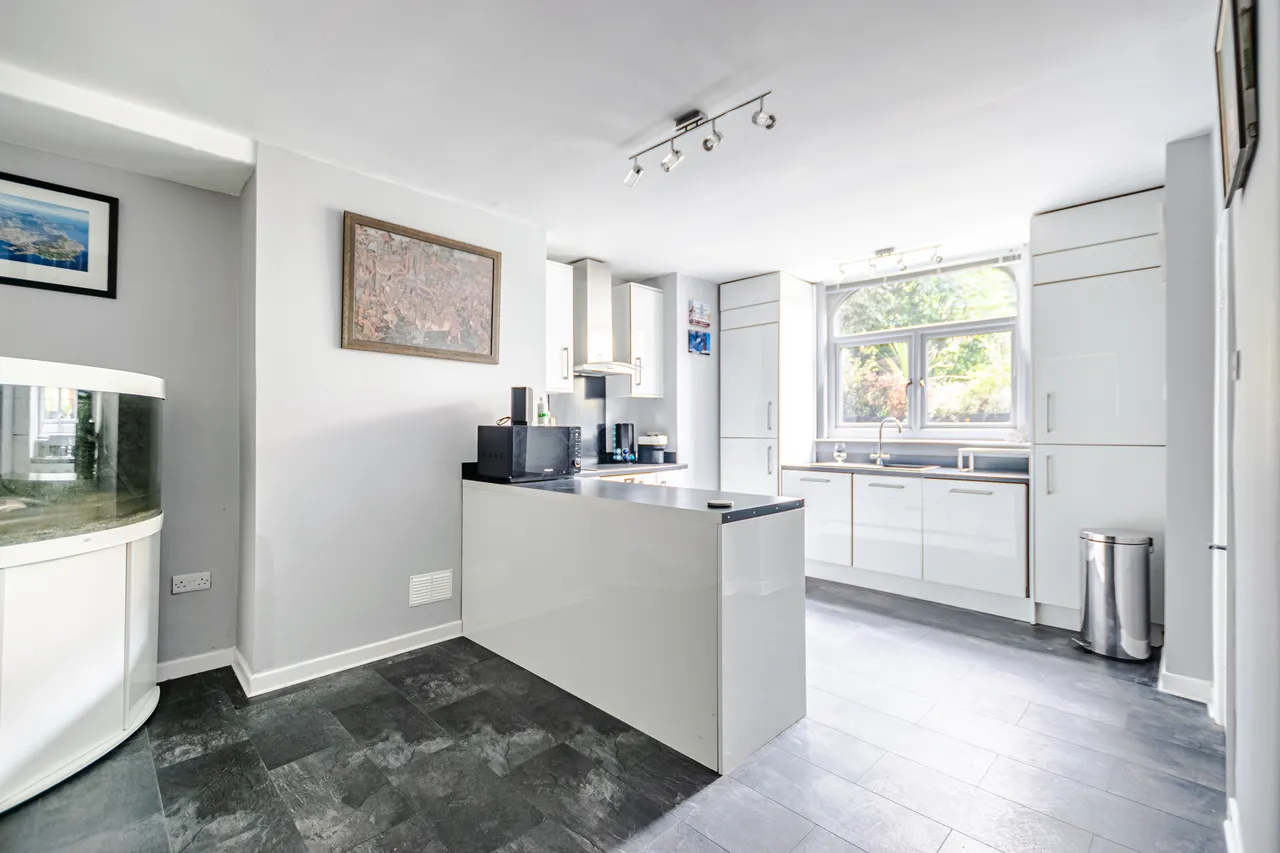 Methley Mount, Chapel Allerton, LS7, photo 8