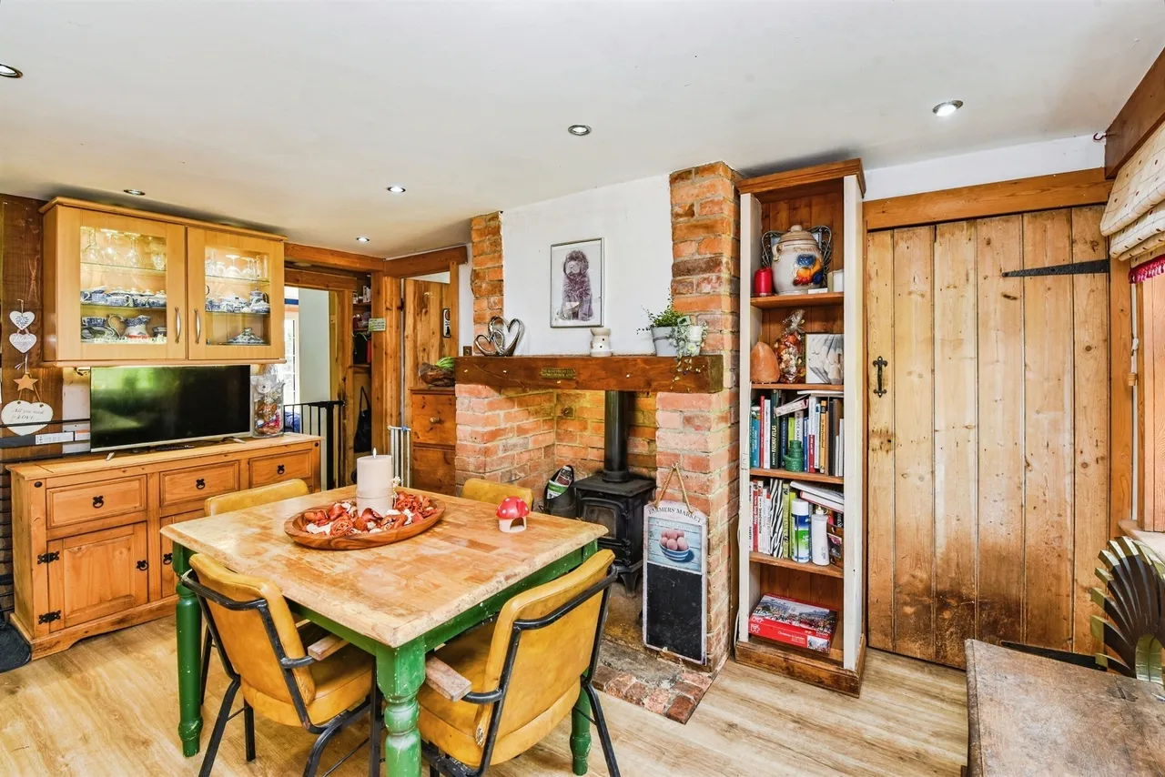Riding Gate, Wincanton, BA9, photo 15