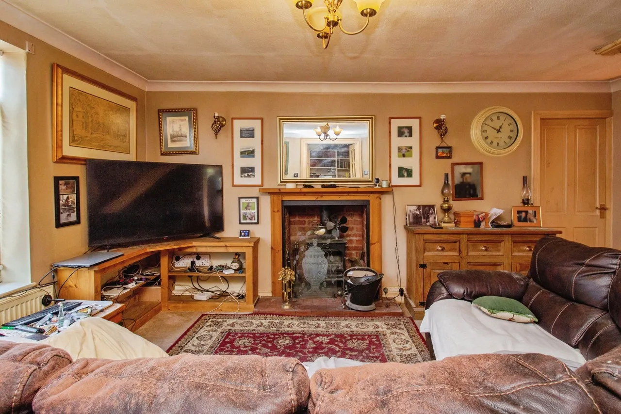 Bank Road, Telford, TF4, photo 3