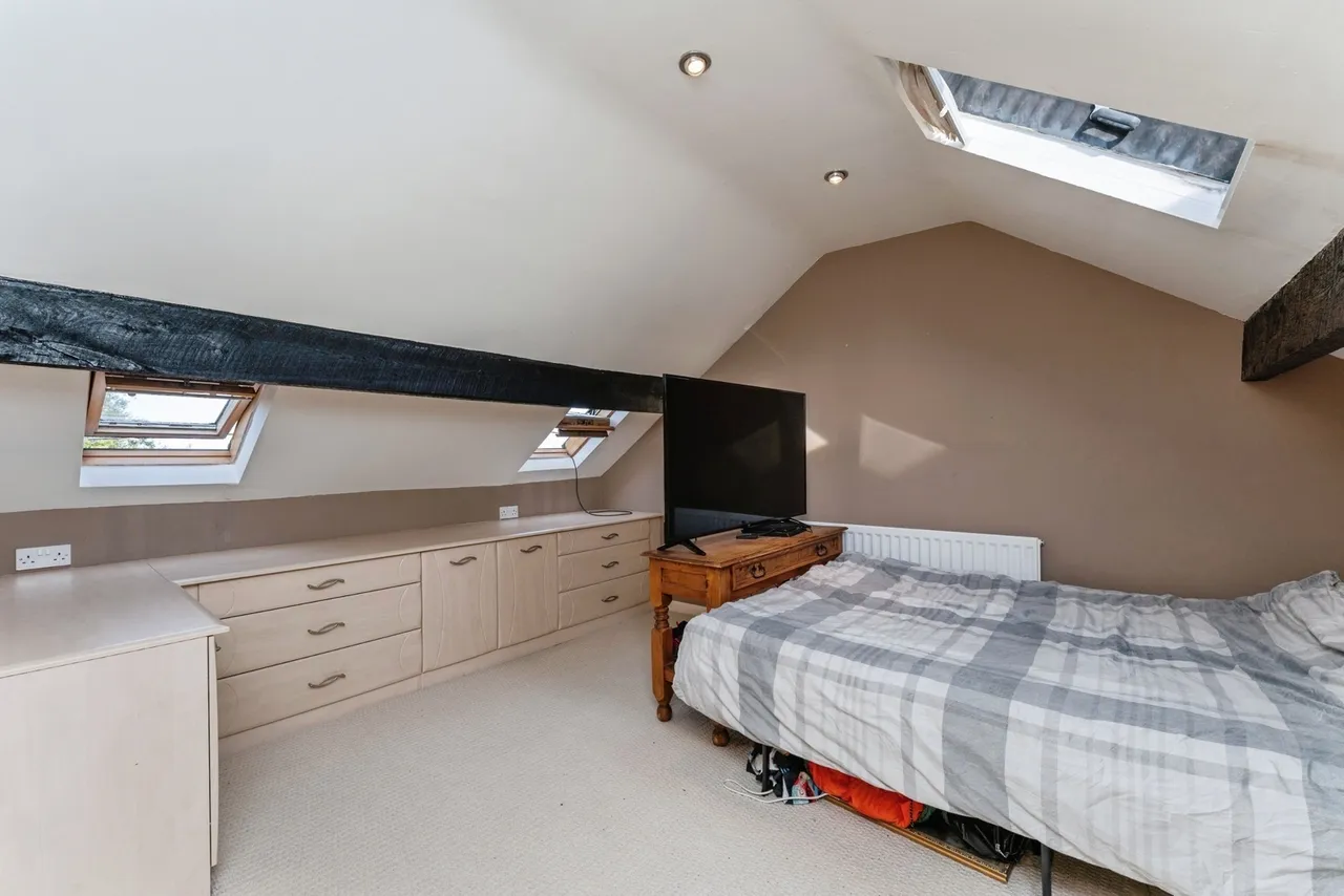 Main Road, Ffynnongroyw, CH8, photo 18