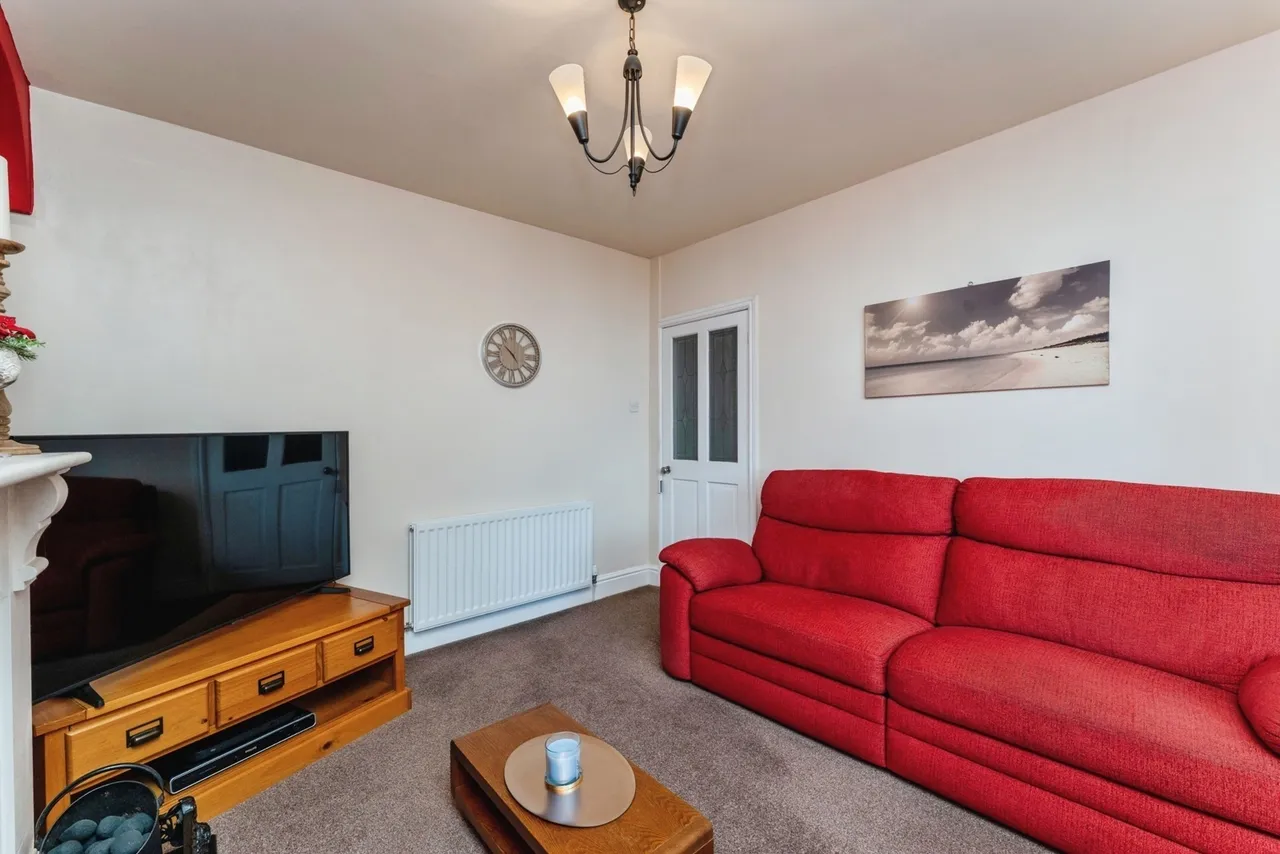 Main Road, Ffynnongroyw, CH8, photo 3